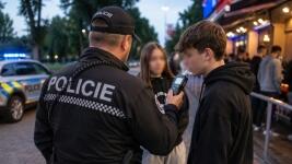 policie alkohol-vs-mladistvi---generovano-ai